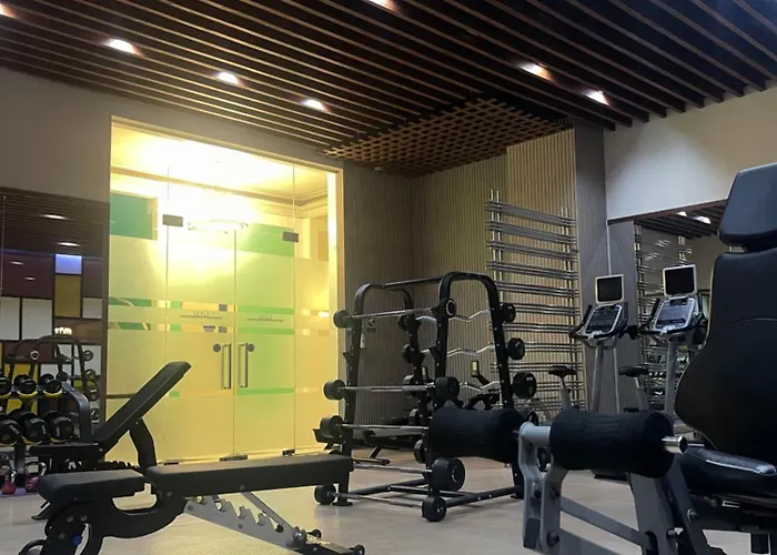 1br Venice Grand Canal Bgc Luxe Manilla