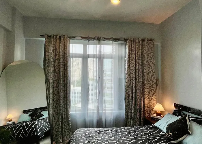 Apartahotel 1br Venice Grand Canal Bgc Luxe Manila